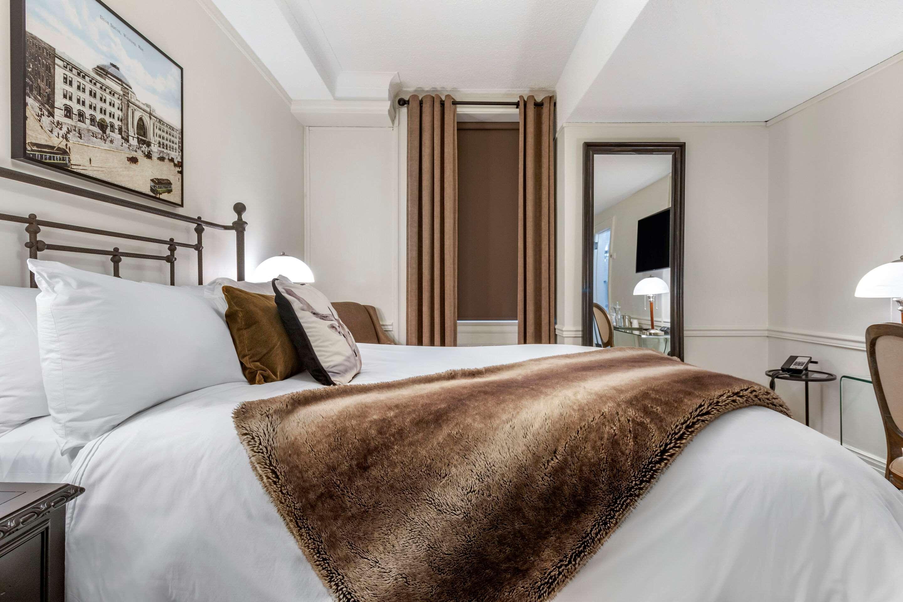 The Fort Garry Hotel Spa And Conference Centre, Ascend Hotel Collection Winnipeg Exterior photo