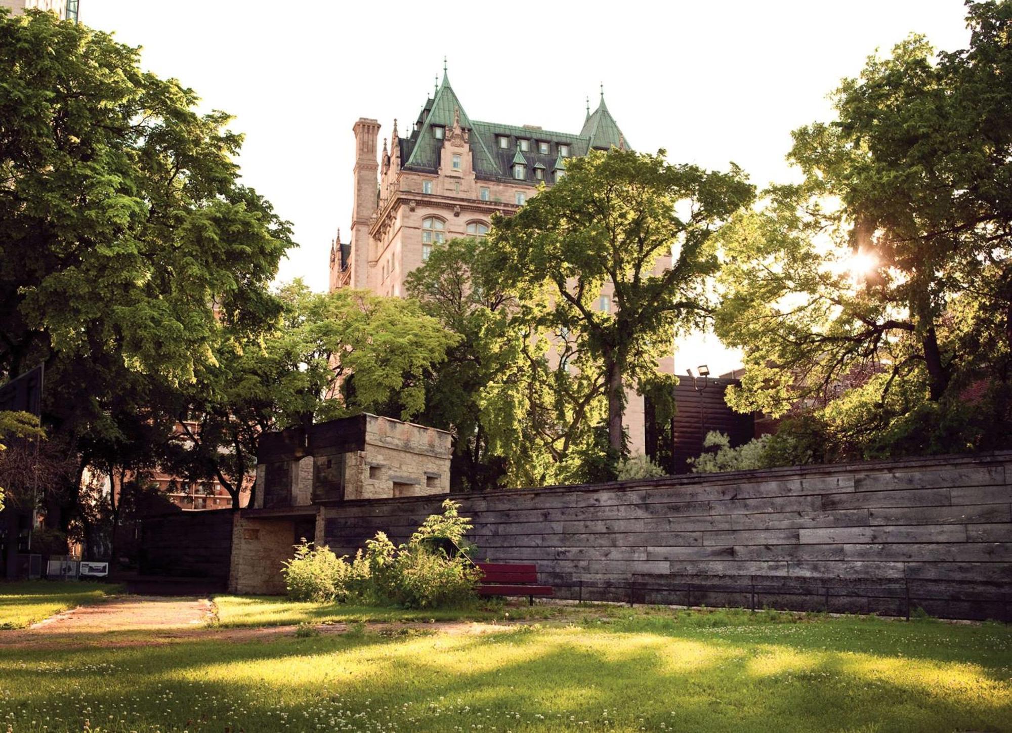 The Fort Garry Hotel Spa And Conference Centre, Ascend Hotel Collection Winnipeg Exterior photo